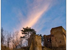 06_Morgens-an-der-Lobdeburg